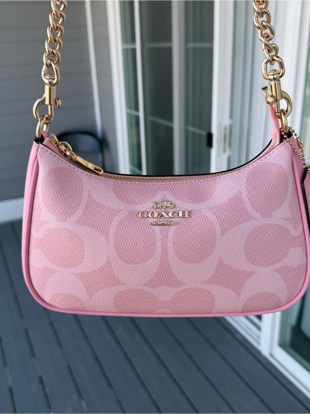 Coach Pink Teri shoulder bag - Picture 2 of 7